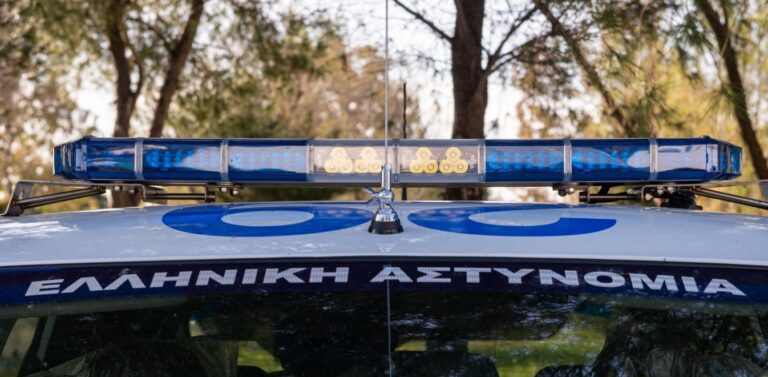 Ανήλικος πέταξε την κοκαΐνη όταν είδε τους αστυνομικούς