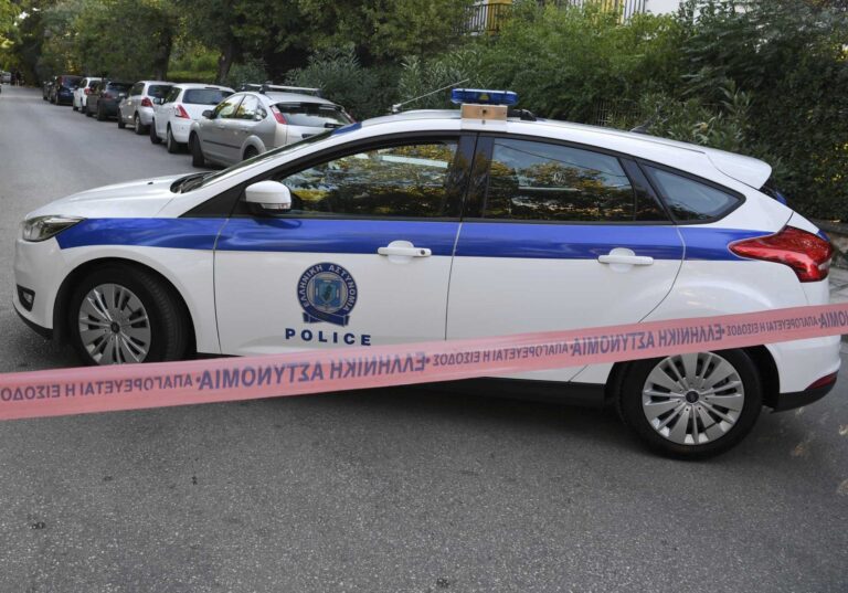 Κορωνοπάρτι με 14 άτομα – «Βροχή» τα πρόστιμα και μια σύλληψη