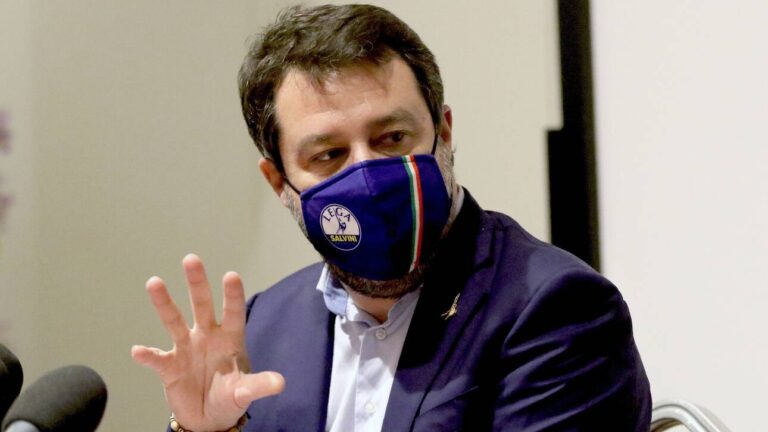 Προσφυγικό: Στο εδώλιο ο Σαλβίνι για την άρνηση διάσωσης μεταναστών