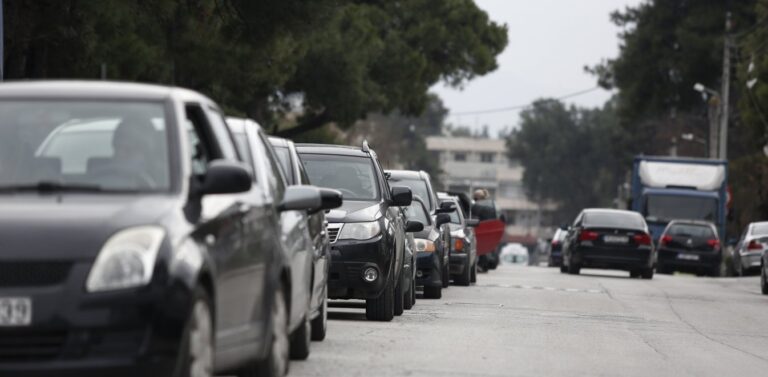 Τέλη κυκλοφορίας με το μήνα: Πότε ανοίγει η πλατφόρμα – Η διαδικασία για να κάνετε άρση ακινησίας