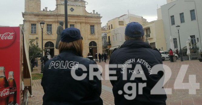 Με πιστούς και υπό το βλέμμα της αστυνομίας τα Θεοφάνεια στα Χανιά
