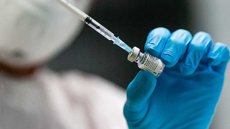 Θετικές εξελίξεις από την Pfizer – Περιορίζονται τελικά οι καθυστερήσεις παράδοσης εμβολίων