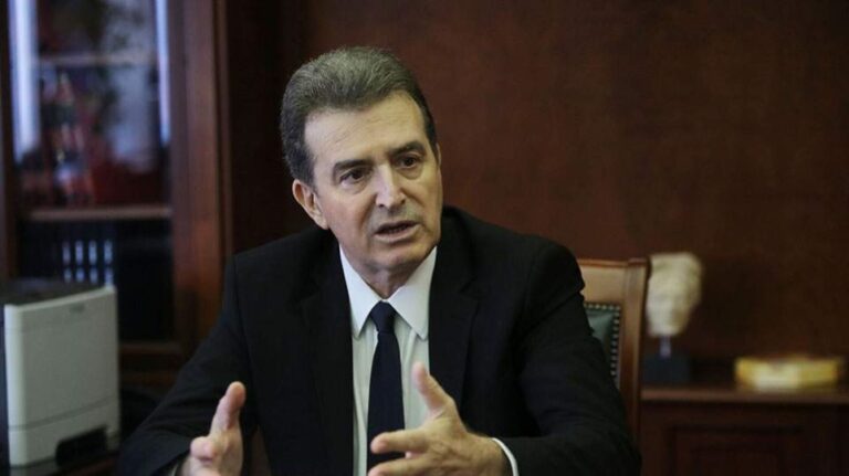 Χρυσοχοΐδης για αστυνομία στα ΑΕΙ: Η Πολιτεία δεν έχει την πολυτέλεια να μείνει με σταυρωμένα χέρια