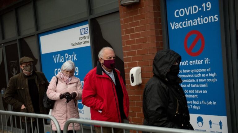 Kορωνοϊός – Βρετανία: Το τρίτο lockdown μείωσε τα κρούσματα