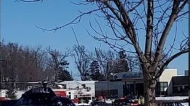 Ένοπλος άνοιξε πυρ σε νοσοκομείο