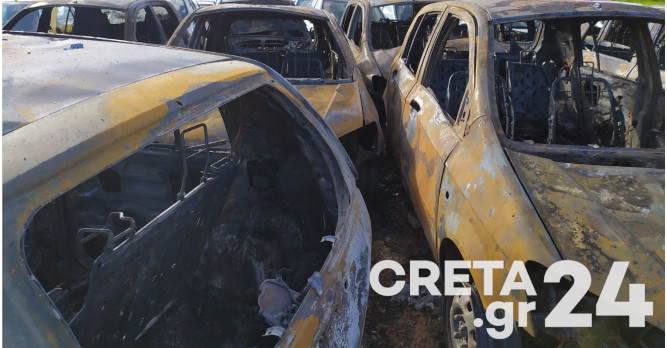 Ηράκλειο: Εμπρησμό «δείχνουν» τα στοιχεία για τη φωτιά στα αυτοκίνητα