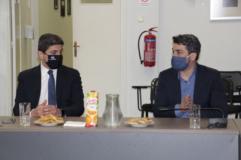 Επίσκεψη Υφυπουργού Αθλητισμού Λευτέρη Αυγενάκη στο Δημαρχείο Χανίων