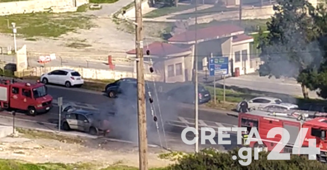 Κρήτη: Αυτοκίνητο τυλίχθηκε στις φλόγες