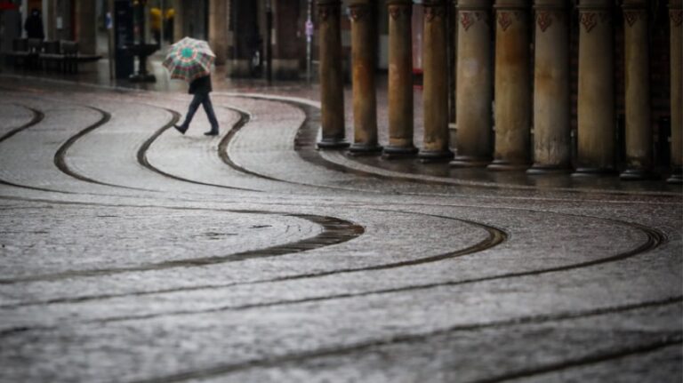 Γερμανία: Η Μέρκελ εξετάζει παράταση του lockdown μέχρι τις 14 Μαρτίου