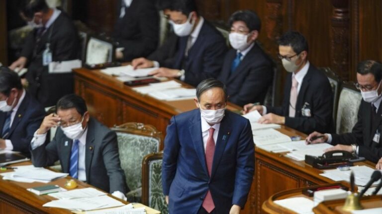 Ιαπωνία: Το κυβερνών κόμμα προσκαλεί γυναίκες σε συναντήσεις αλλά χωρίς δικαίωμα λόγου