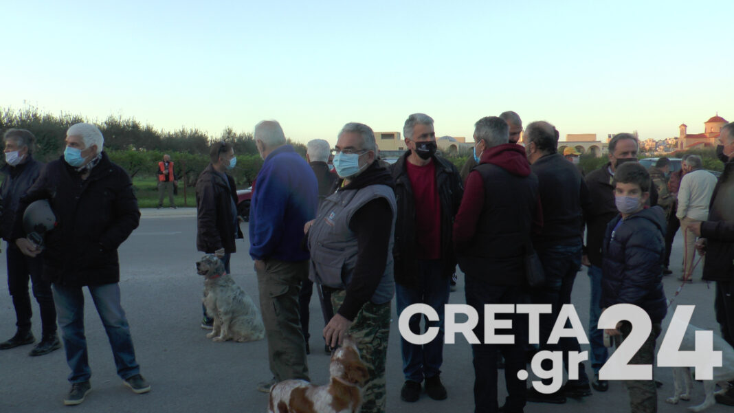 Διαμαρτύρονται οι κυνηγοί της Κρήτης – «Όποιος παίρνει αρνητικές αποφάσεις για το κυνήγι είναι εναντίον μας» (εικόνες)