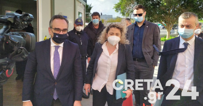 Στην Κρήτη ο Β. Κοντοζαμάνης – Ανησυχία για τις «κόκκινες» περιοχές και τα μεταλλαγμένα κρούσματα