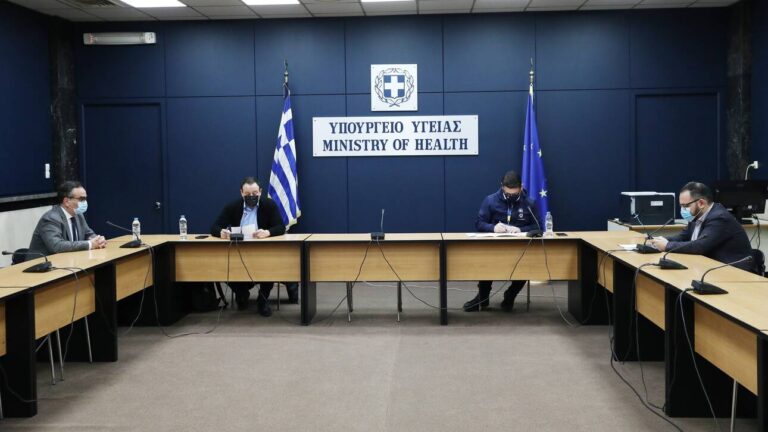 Live – Κορωνοϊός: Η ενημέρωση για την πανδημία από Χαρδαλιά, Μαγιορκίνη και Κοντοζαμάνη