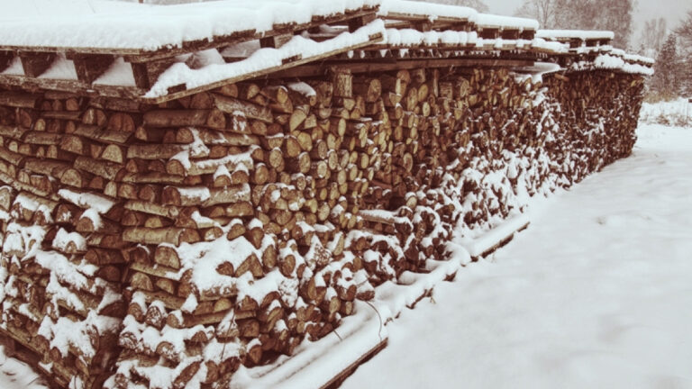 Ανοίγουν σε βόρεια και ανατολικά προάστια καταστήματα πώλησης εξοπλισμού θέρμανσης