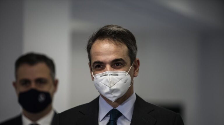 Μητσοτάκης στο Reuters: Ευτυχώς που διαπραγματεύτηκε η Κομισιόν για τα εμβόλια και όχι κάθε χώρα ξεχωριστά