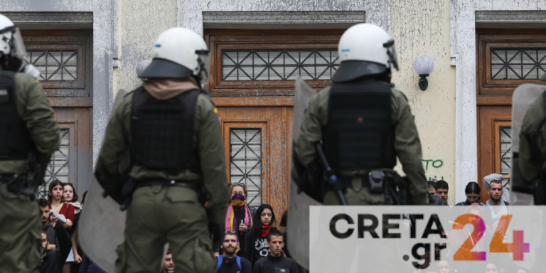 Αστυνομία Πανεπιστημίων: Κάμερες και ανιχνευτές στα ΑΕΙ – Προσλαμβάνονται 1.300 ειδικοί φρουροί χωρίς όπλα