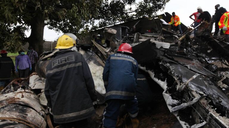 Συντριβή στρατιωτικού αεροσκάφους – Νεκροί οι επιβαίνοντες