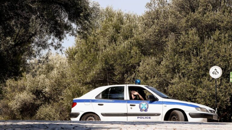 Επιδειξίας απείλησε ανήλικο με μαχαίρι
