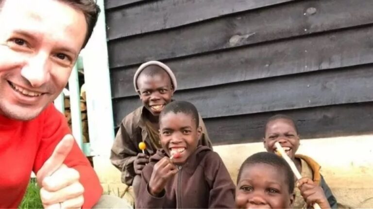 Νεκρός ο πρέσβης της Ιταλίας στο Κογκό από επίθεση ενόπλων