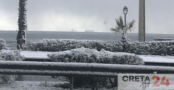 Κακοκαιρία «Μήδεια»: Χιόνια ως τη θάλασσα!
