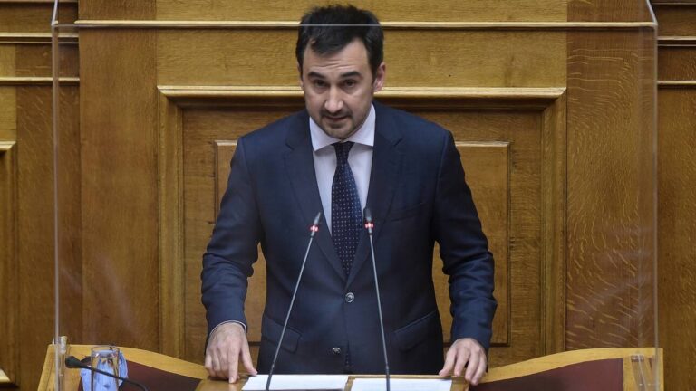 Χαρίτσης: Δραματική η κατάσταση στην πραγματική οικονομία