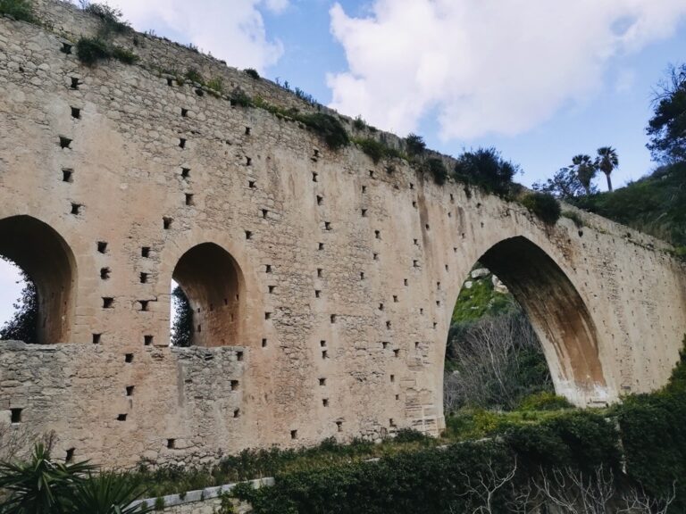 Η Περιφέρεια Κρήτης ανακοίνωσε την προστασία και ανάδειξη του Υδραγωγείου του Μοροζίνι