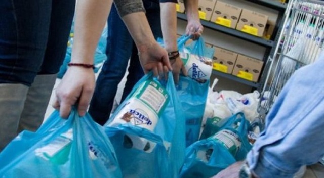 Διανομή προϊόντων στους δικαιούχους ΤΕΒΑ του δήμου Μινώα Πεδιάδας