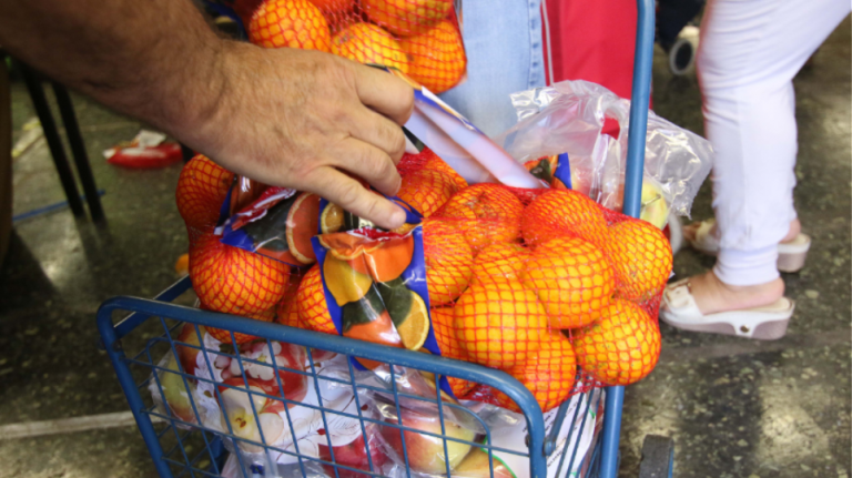 Ασυνείδητοι έκλεψαν καρότσι με τρόφιμα για άπορους