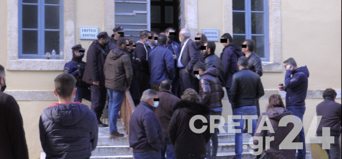 Κρήτη: Με ένταση ξεκίνησε η δίκη για το φονικό στο Μπαλί