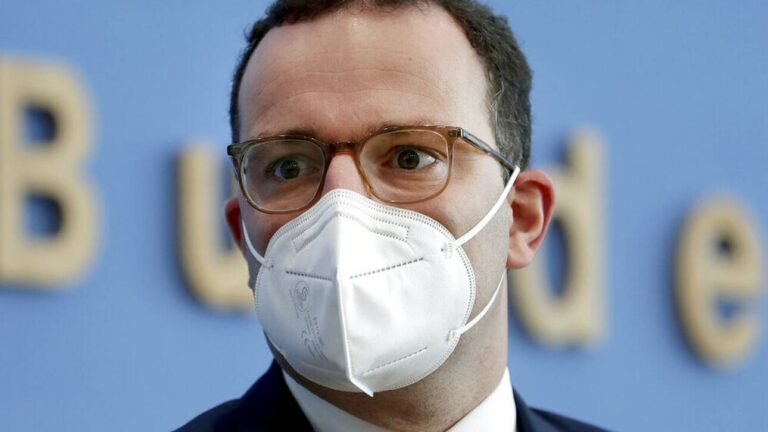 Γερμανία: Η κυβέρνηση αγόρασε μάσκες από εταιρεία όπου εργάζεται η σύζυγος του υπουργού Υγείας