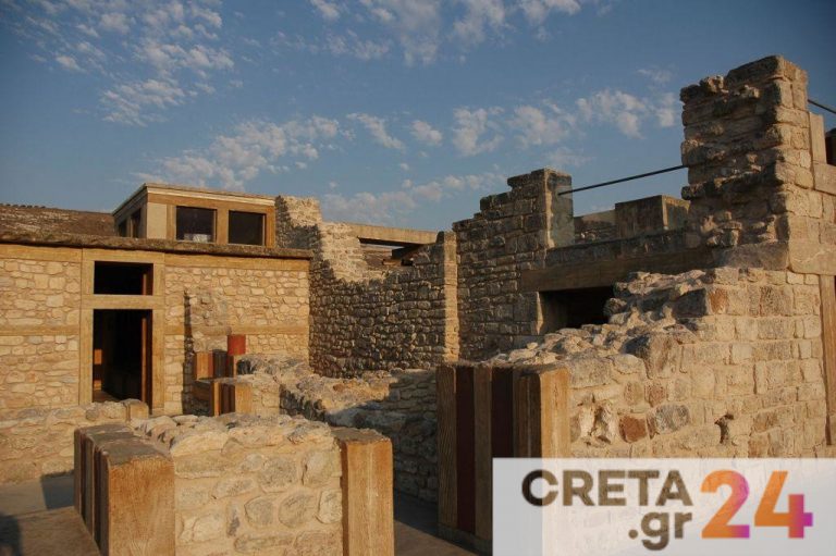 Καταγγελία για την Κνωσό: Χρεώνουν «παράνομα» τη χρήση της τουαλέτας