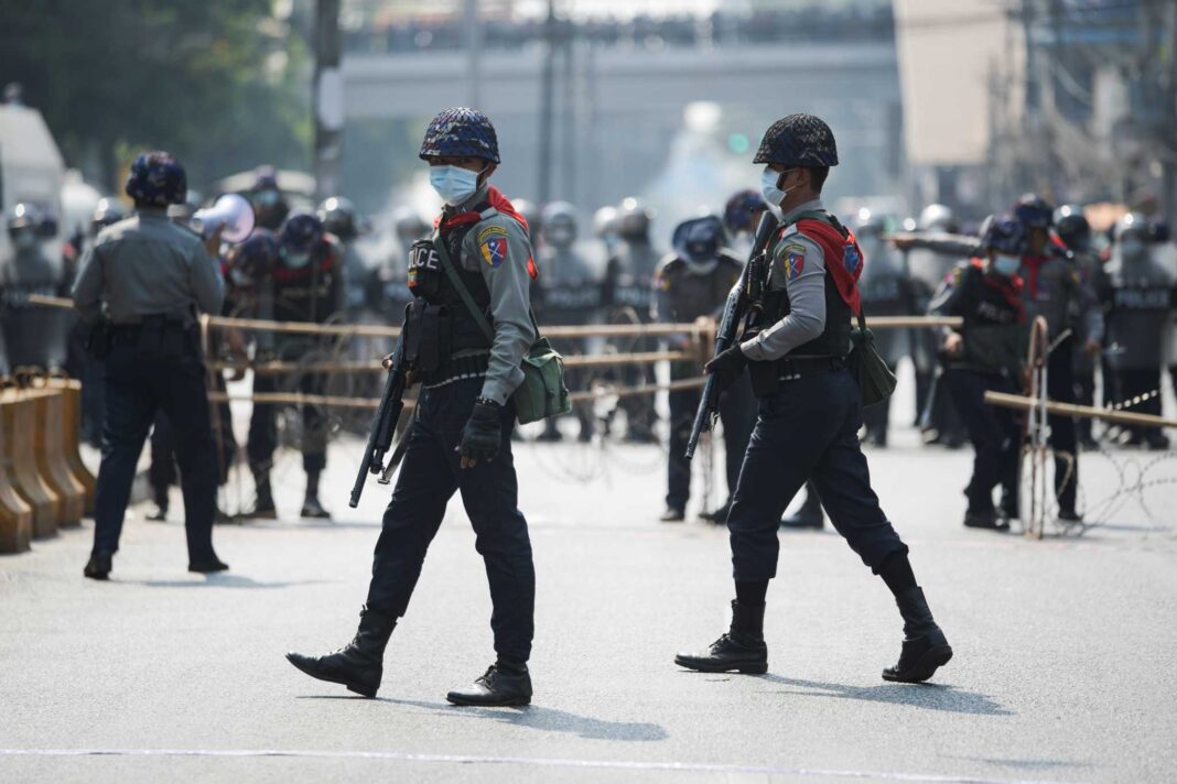 Μιανμάρ: Οι δυνάμεις ασφάλειας σκότωσαν περισσότερους από 80 διαδηλωτές