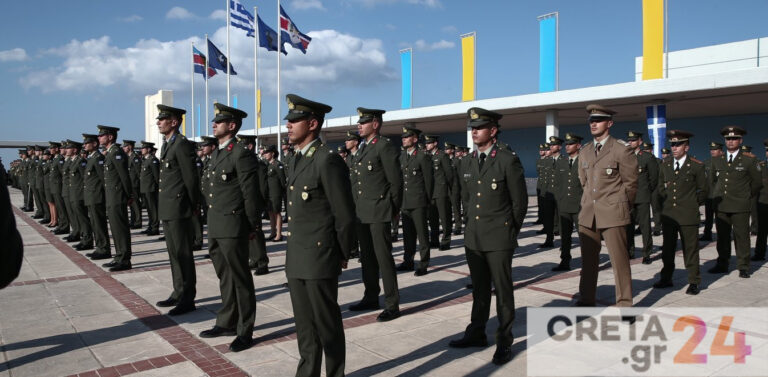 Ένοπλες Δυνάμεις: Ποιοι αξιωματικοί παραμένουν, ποιοι αποστρατεύονται στις κρίσεις