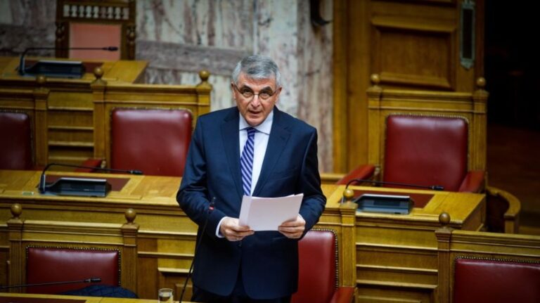 Υπουργείο Εργασίας: Πώς θα γίνει ο επανυπολογισμός των συντάξεων