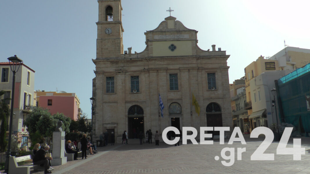 Κρήτη: Ανοιχτές οι εκκλησίες σήμερα – Με πιστούς, περιορισμούς και αποστάσεις  (εικόνες)