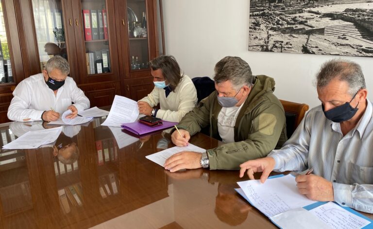 Έπεσαν οι υπογραφές για ένα ακόμη έργο στο δήμο Φαιστού