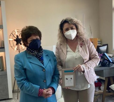 Ηράκλειο: Με την Διευθύντρια του Πρότυπου ΓΕΛ συναντήθηκε η Διοικήτρια της 7ης ΥΠΕ