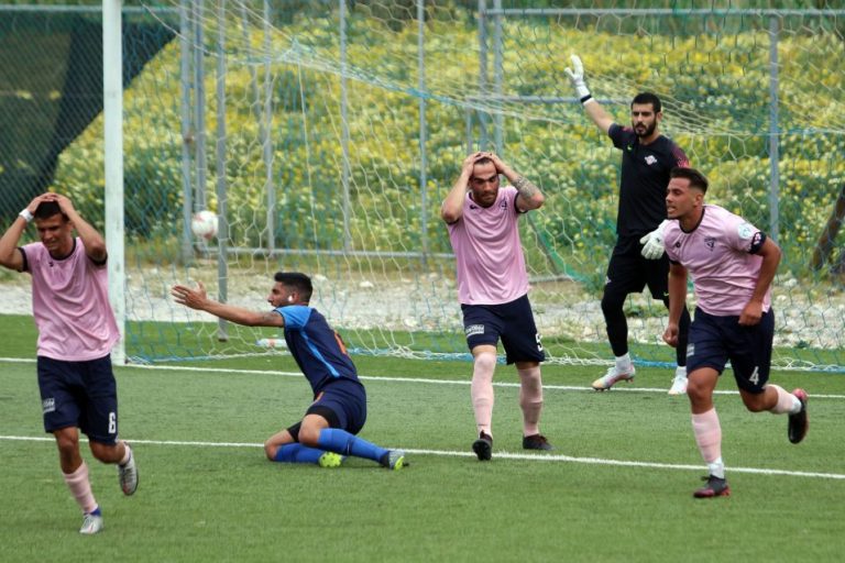 Γ’ Εθνική: Σφαγή στην κορυφή (VIDEOS)