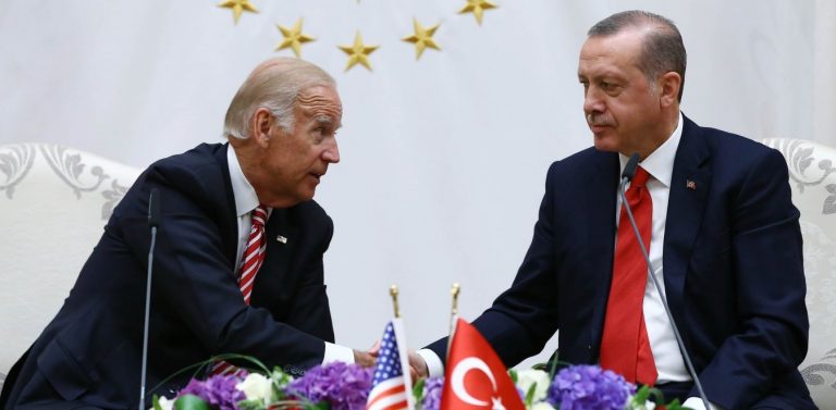 Μπάιντεν: Πρώτη τηλεφωνική επικοινωνία με Ερντογάν – Τι ανακοίνωσε ο Λευκός Οίκος