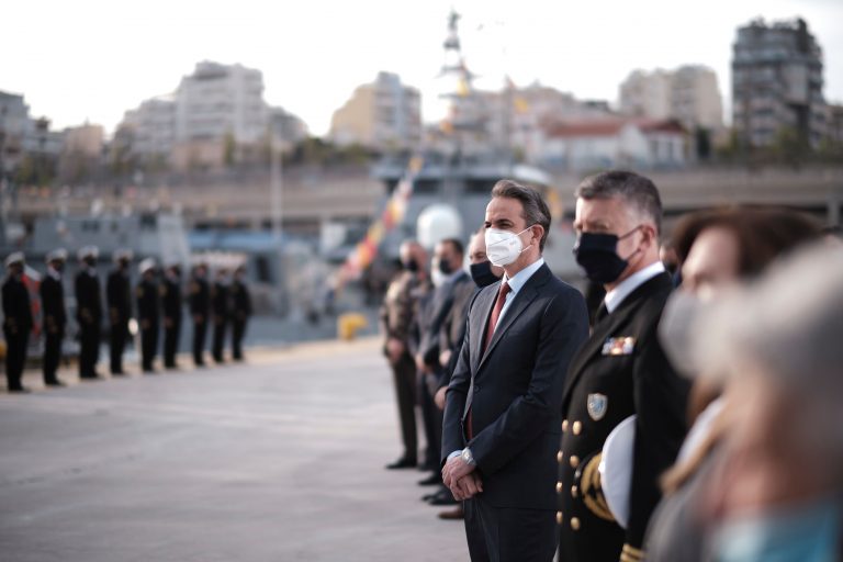 Ο Κ. Μητσοτάκης στην τελετή ένταξης δύο πλοίων στον στόλο του Λιμενικού Σώματος