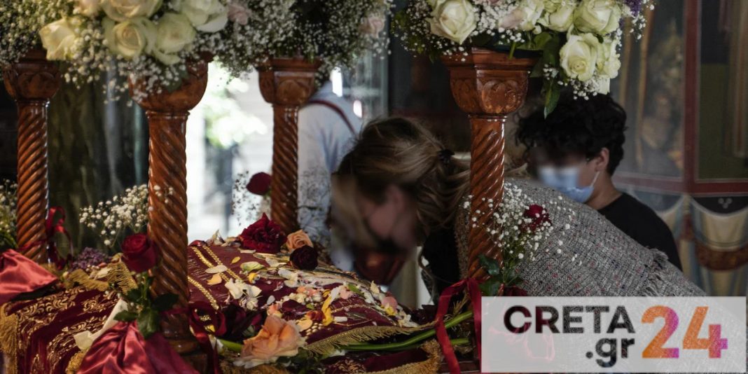 Εισαγόμενα λουλούδια από Τουρκία και Ιταλία για τον Επιτάφιο – Τι συμβαίνει στην Κρήτη