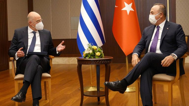 Τα έσπασαν on air Δένδιας-Τσαβούσογλου -Δεν δεχόμαστε ότι η Τουρκία παραβιάζει τα δικαιώματα της Ελλάδας στο Αιγαίο