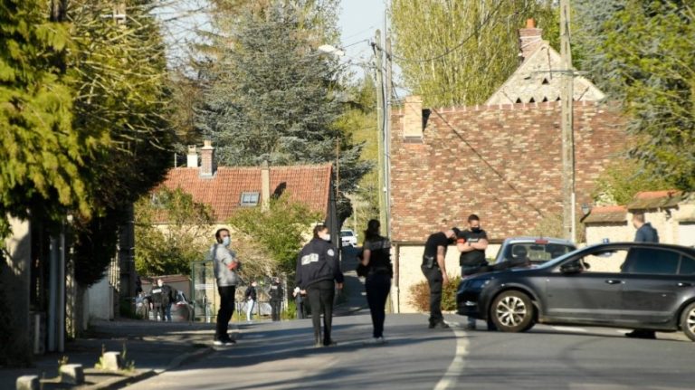 Γαλλία: Ο Τυνήσιος ύποπτος για τη δολοφονία της αστυνομικού παρακολουθούσε βίντεο θρησκευτικού περιεχομένου