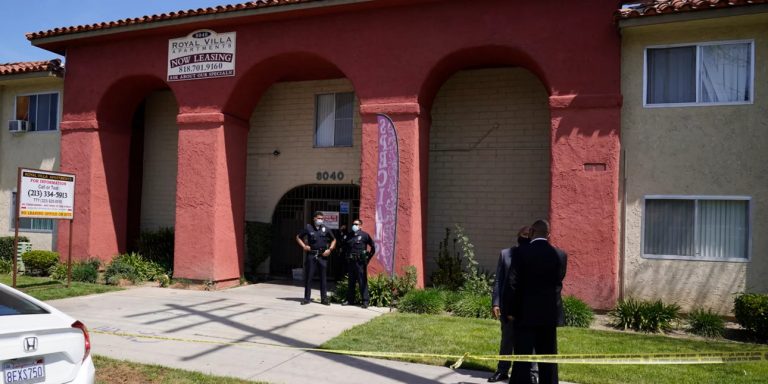 Τρία μικρά παιδιά βρέθηκαν νεκρά σε διαμέρισμα – Συνελήφθη η μητέρα τους