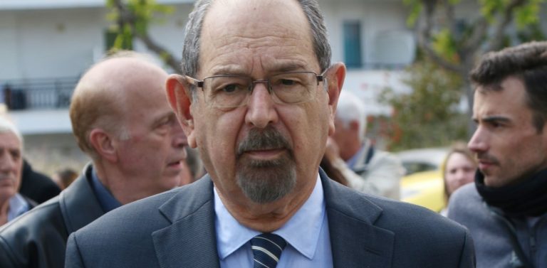 Τάκης Βουγιουκλάκης: Πέθανε από ανακοπή καρδιάς ο αδερφός της Αλίκης