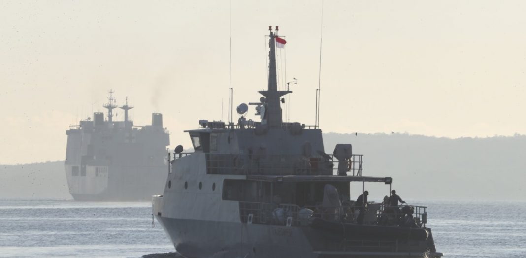Ινδονησία: Βρέθηκε σπασμένο στα τρία το υποβρύχιο – Νεκρά και τα 53 μέλη του πληρώματος