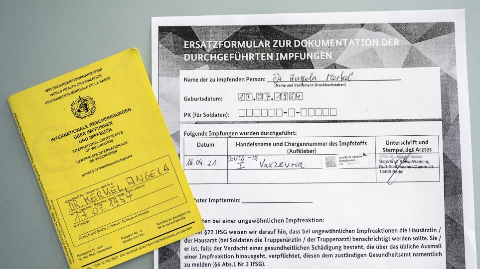 Κορωνοϊός – Γερμανία: Εμβολιάστηκε η Μέρκελ – Έλαβε την πρώτη δόση του AstraZeneca