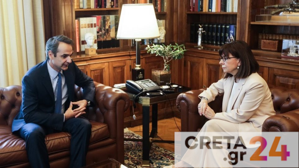 Συνάντηση Σακελλαροπούλου – Μητσοτάκη σήμερα στο Προεδρικό Μέγαρο