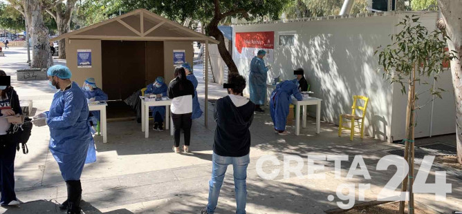 Κορωνοϊός: Κρούσματα από τα πρώτα τεστ στο κέντρο του Ηρακλείου
