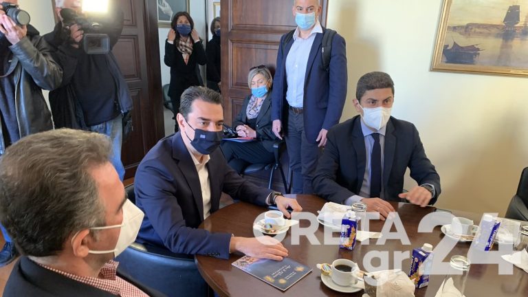 Στο Ηράκλειο ο υπουργός Περιβάλλοντος και Ενέργειας για τους δασικούς χάρτες (εικόνες)